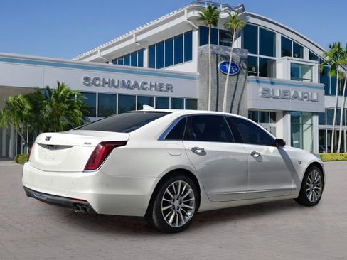 Used 2018 Cadillac CT6 Luxury AWD/4WD image 7