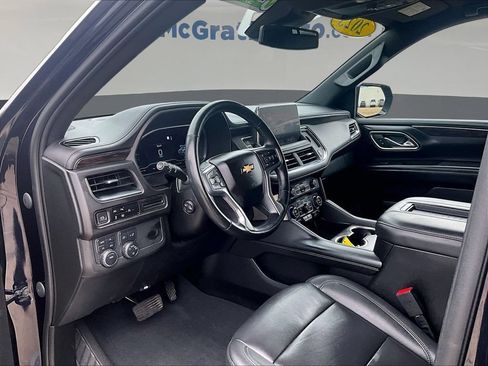 Used 2023 Chevrolet Tahoe LT w/ Luxury Package AWD/4WD image 20