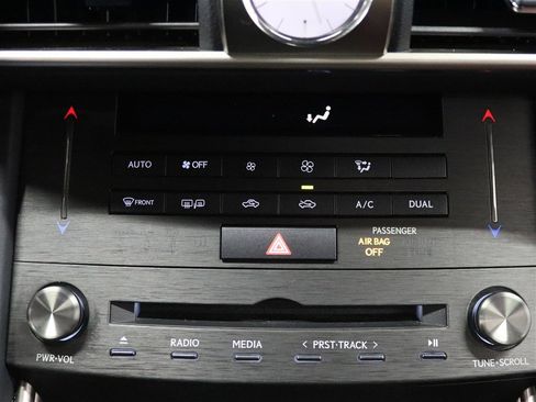 Used 2020 Lexus IS 300 F Sport w/ F Sport Package image 27