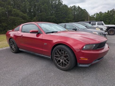 Used 2010 Ford Mustang GT RWD image 1