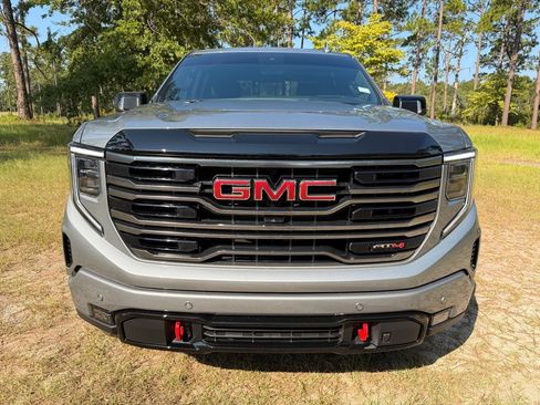 New 2026 GMC Sierra 1500 AT4 w/ AT4 Premium Package AWD/4WD image 11