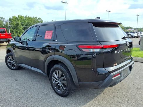 Certified 2022 Nissan Pathfinder S FWD image 15