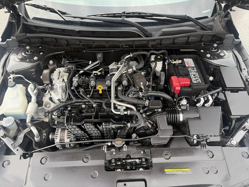 Used 2022 Nissan Altima 2.5 SV FWD image 21
