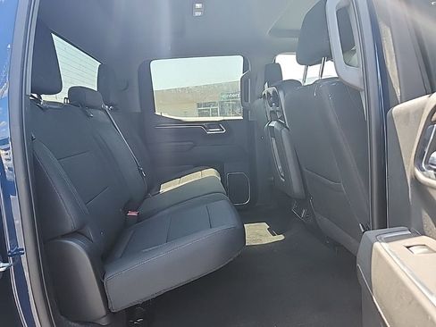 Used 2023 Chevrolet Silverado 1500 LT image 17