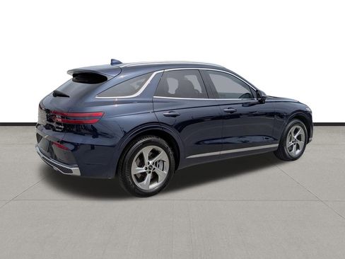 Used 2026 Genesis GV70 2.5T AWD/4WD image 5
