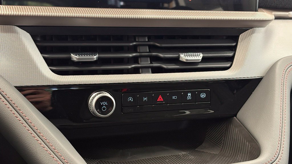New 2026 Ford Explorer Active AWD/4WD image 46