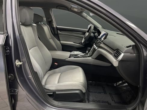 Used 2019 Honda Accord LX image 27