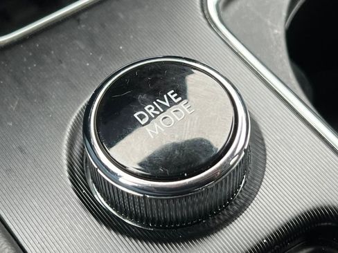 Used 2023 Lincoln Corsair Reserve w/ Equipment Group 202A image 26