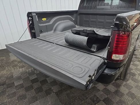 Used 2018 RAM 1500 Sport w/ Sport Premium Group image 11