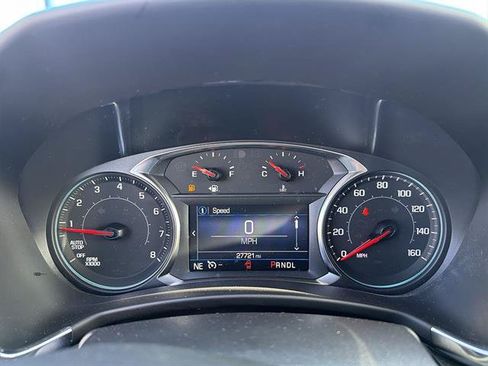 Used 2023 Chevrolet Equinox LT AWD/4WD image 10