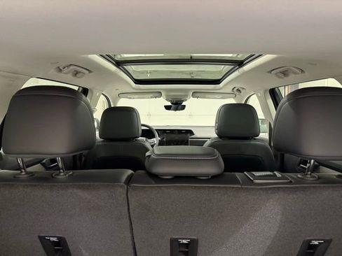 New 2026 GMC Terrain Denali w/ LPO, Black Badging Package AWD/4WD image 10