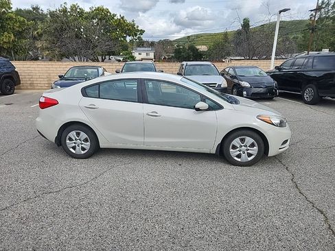 Used 2014 Kia Forte LX image 5