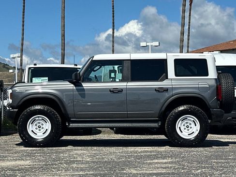 New 2026 Ford Bronco Heritage Edition image 6