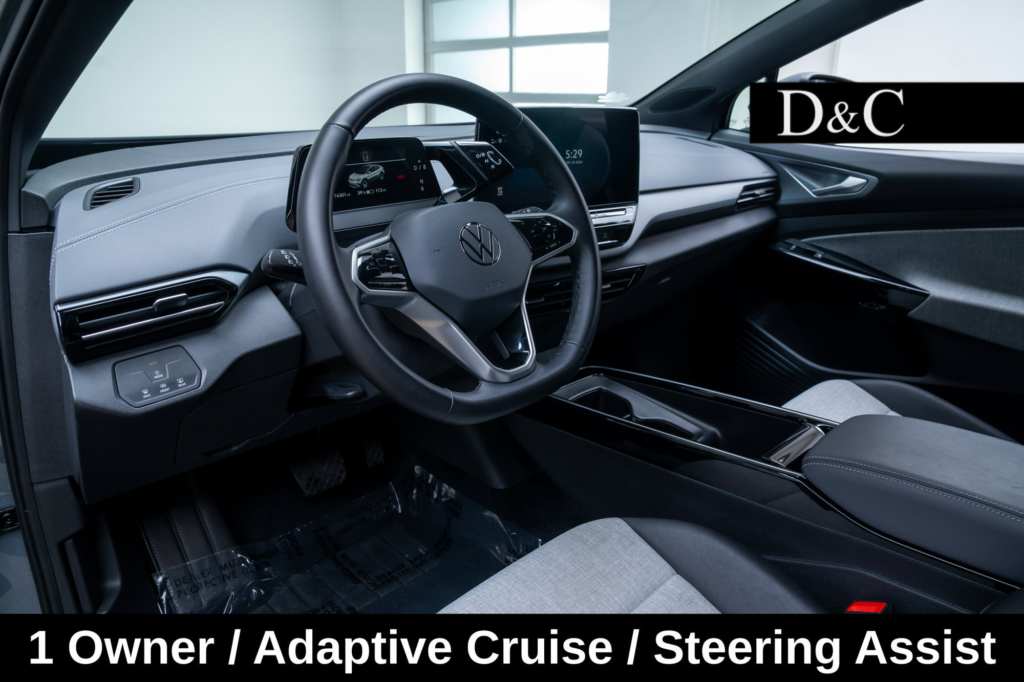 Used 2023 Volkswagen ID.4 Pro AWD/4WD image 17