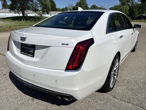 Used 2018 Cadillac CT6 Premium Luxury w/ Super Cruise Package AWD/4WD image 3