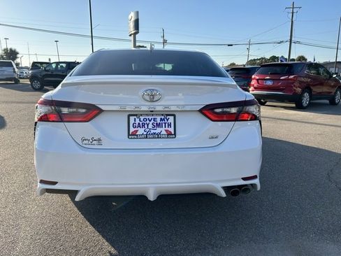 Used 2023 Toyota Camry SE image 7