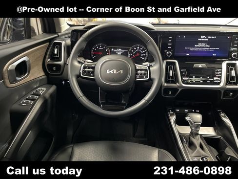 Used 2023 Kia Sorento X-Line EX AWD/4WD image 17