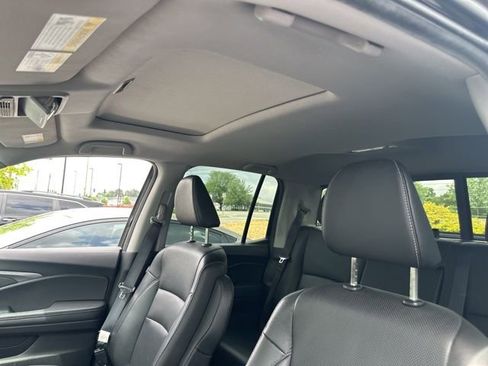 Used 2023 Honda Ridgeline RTL-E image 5