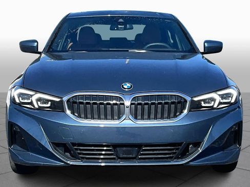 Certified 2025 BMW 330i Sedan image 3
