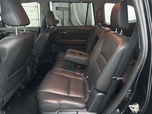 Used 2019 Honda Pilot Touring image 20