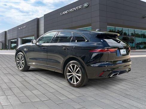 New 2025 Jaguar F-PACE R-Dynamic S AWD/4WD image 3