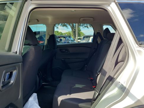 Certified 2024 Nissan Rogue S FWD image 10