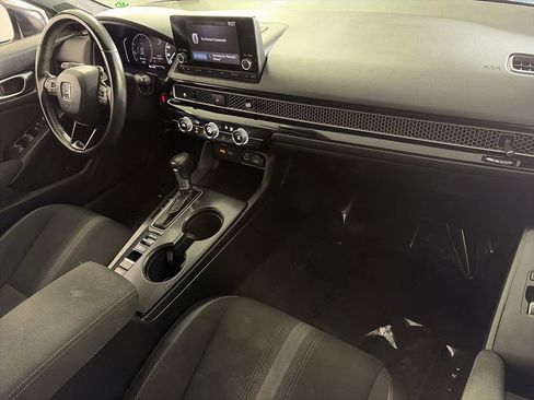 Used 2022 Honda Civic Sport image 25