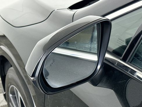 Used 2023 Lexus RX 350 Premium image 16