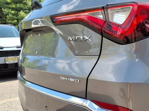 Certified 2024 Acura MDX SH-AWD w/ Technology Package image 7