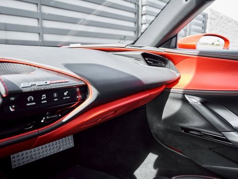 Used 2021 Ferrari SF90 Stradale image 70