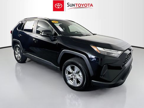 Used 2024 Toyota RAV4 XLE w/ Convenience Package FWD image 1