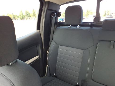 Used 2019 Ford Ranger XLT w/ Equipment Group 302A Luxury AWD/4WD image 13
