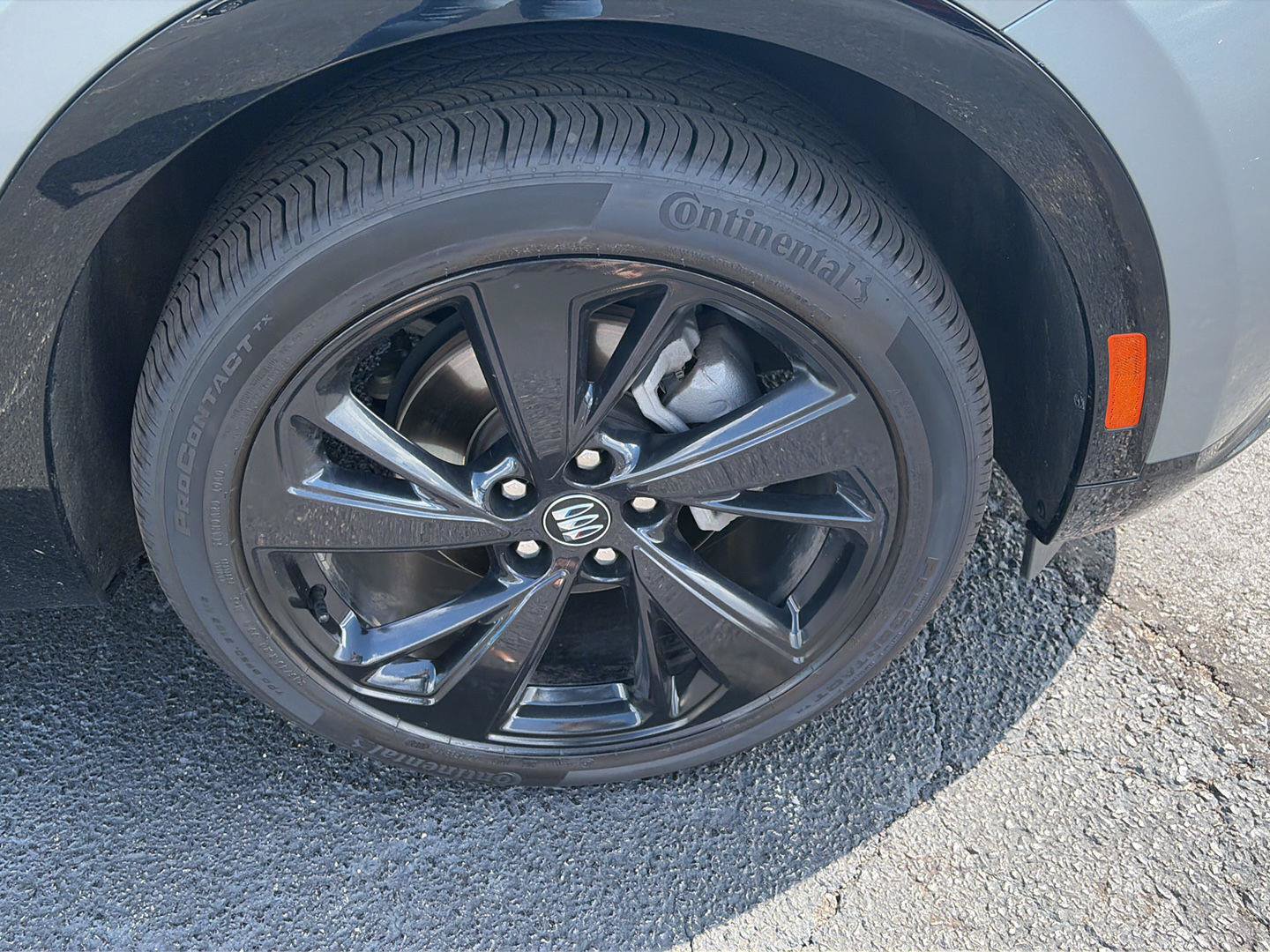 Used 2025 Buick Envision Sport Touring AWD/4WD image 35