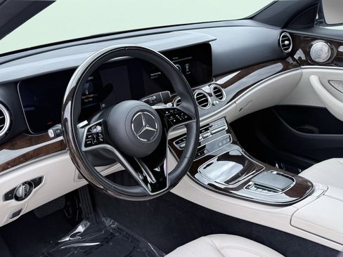 Used 2023 Mercedes-Benz E 350 Sedan image 24