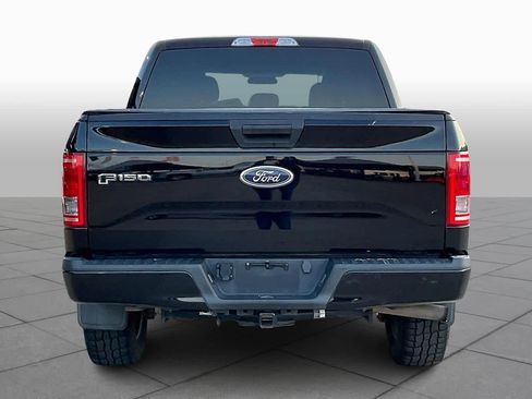 Used 2017 Ford F150 XL w/ Equipment Group 101A Mid image 6