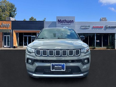 Used 2024 Jeep Compass Limited AWD/4WD image 8