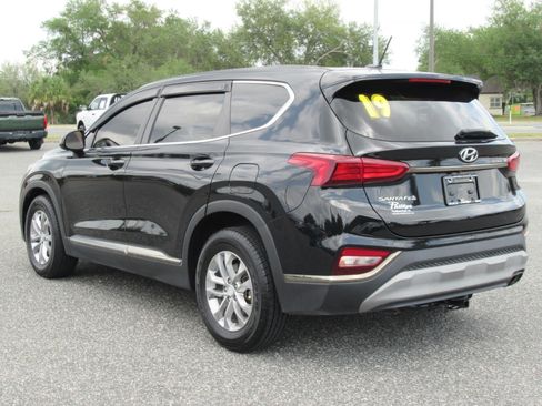 Used 2019 Hyundai Santa Fe SE FWD image 5