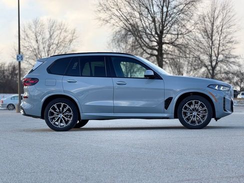 New 2026 BMW X5 xDrive40i w/ M Sport Package image 7