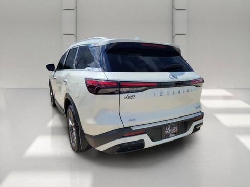 Used 2023 INFINITI QX60 Luxe AWD/4WD image 8