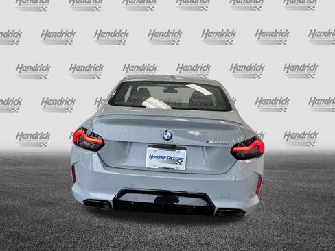 Used 2025 BMW M240i Coupe RWD image 9