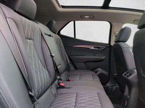 Used 2023 Buick Envision Avenir AWD/4WD image 22