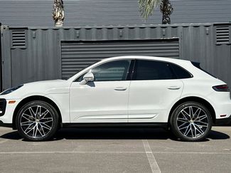 Certified 2024 Porsche Macan video 2