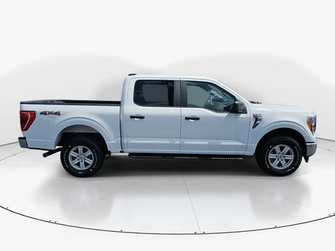 Used 2022 Ford F150 XLT w/ Trailer Tow Package AWD/4WD image 2