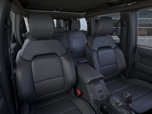 New 2025 Ford Bronco Badlands image 35