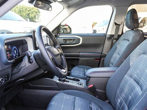 Used 2025 Ford Bronco Sport Heritage w/ Convenience Package image 22