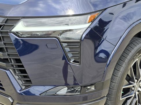Used 2026 Lexus GX 550 AWD/4WD image 38