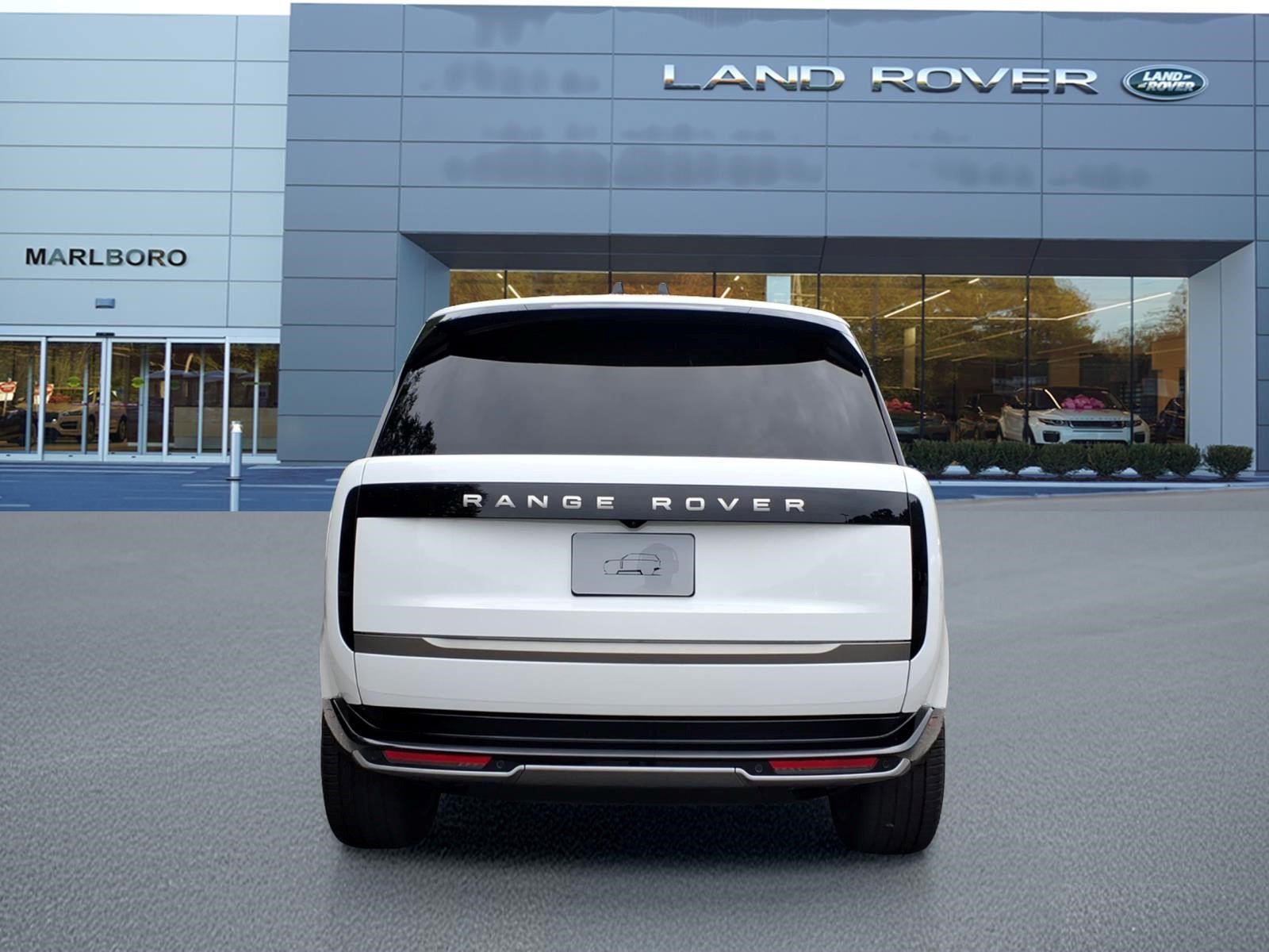 New 2027 Land Rover Range Rover Long Wheelbase SE AWD/4WD image 7