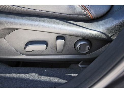 Used 2025 Subaru Forester Sport image 28