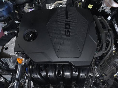 Used 2023 Hyundai Santa Fe SEL image 30