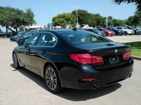 Used 2019 BMW 530i w/ Convenience Package RWD image 12